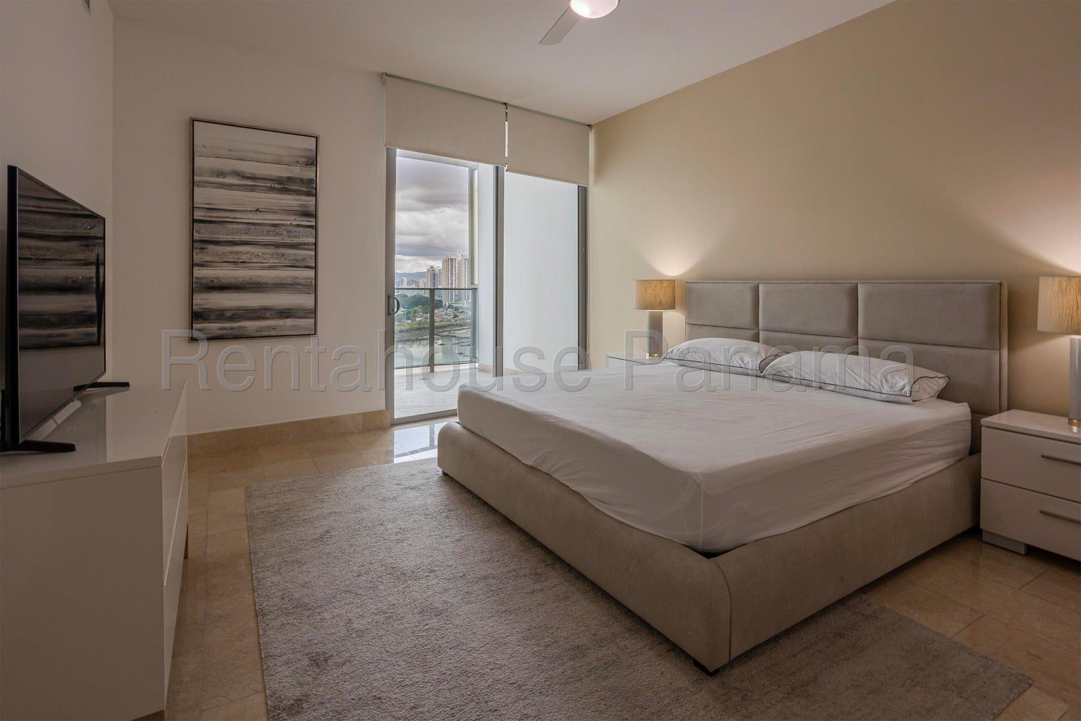 Exclusivo apartamento en PH The Grand Tower, Punta Pacífica. 159 m² completamente amoblado y equipado — imagen 1 de 9