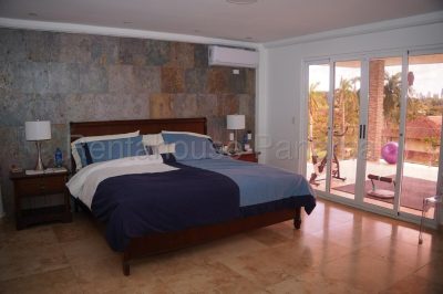Espectacular casa ubicada en Albrook — imagen 3 de 10