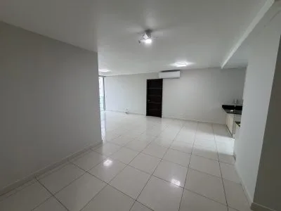 VENTA APARTAMENTO EN AVENIDA BALBOA (CP) — imagen 4 de 9