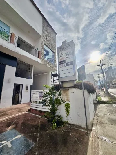 VENTA PLAZA COMERCIAL OPERANDO (EC) — imagen 6 de 10