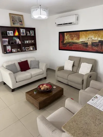 VENTA CASA MODERNA COSTA SUR (CP) — imagen 3 de 10