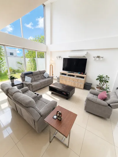 VENTA CASA MODERNA COSTA SUR (CP) — imagen 7 de 10