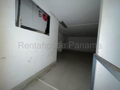 Local comercial en venta ubicado en Millennium Plaza Colón — imagen 2 de 10