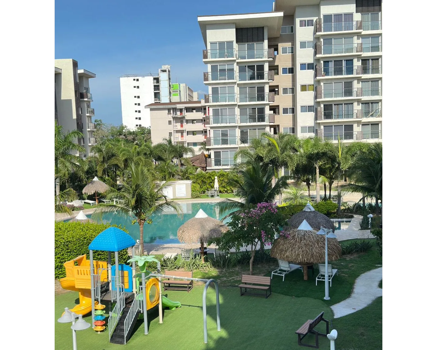 VENTA APARTAMENTO PLAYA CARACOL FRENTE AL MAR (CP) — imagen 1 de 10