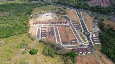 VENTA CASAS NUEVAS EN SANTIAGO - PRIMAVERA (CP) — imagen 3 de 10