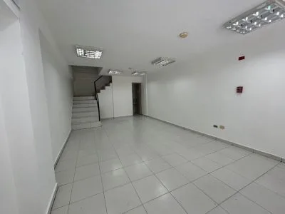 ALQUILER LOCAL EN EL CANGREJO 110M2 (DV)