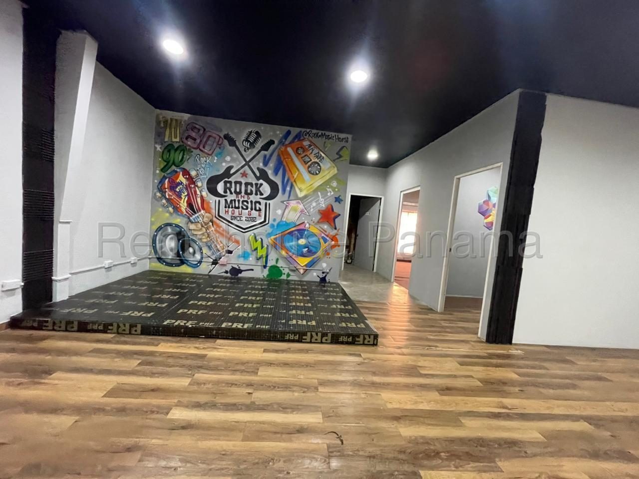 PH Country Plaza, Condado del Rey Local comercial de 173.48 mts con excelente ubicación — imagen 1 de 10