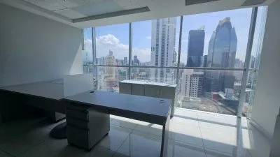 ALQUILER OFICINA BELLA VISTA (MR) — imagen 7 de 10