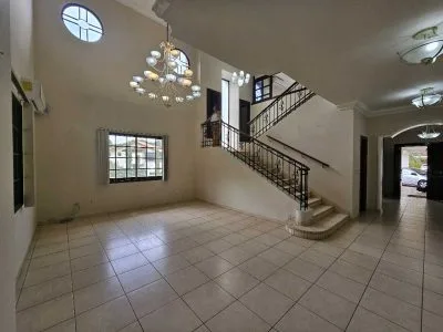 VENTA CASA CON PISCINA EN CAMINO DE CRUCES (MR) — imagen 5 de 10