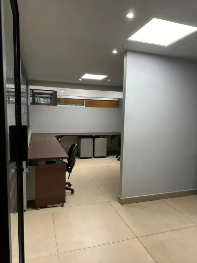 ALQUILER OFICINA MARBELLA AMOBLADA (DV) — imagen 2 de 10