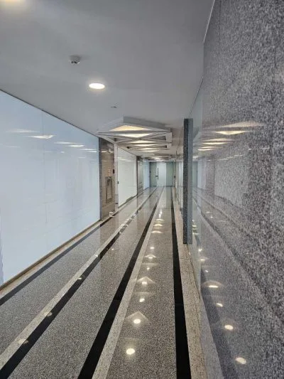 Alquiler oficina Vista Hermosa — imagen 3 de 8