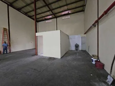 ALQUILER GALERA LLANO BONITO (MR) — imagen 2 de 8
