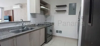 Excelente apartamento con vista panorámica al mar — imagen 2 de 9