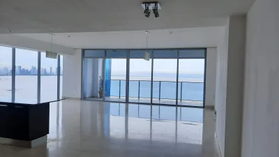 VENTA APARTAMENTO GRAND TOWER PUNTA PACIFICA (CP) — imagen 1 de 10