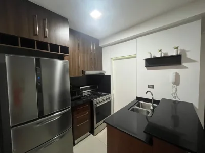ALQUILER APARTAMENTO AMOBLADO CERCA DE LA12 DE OCTUBRE (CP) — imagen 2 de 10