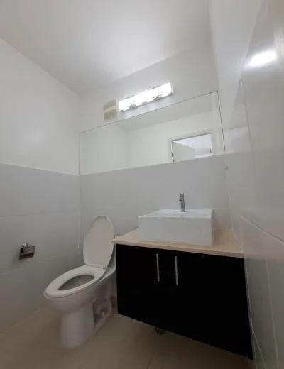 VENTA APARTAMENTO COLÓN CON VISTA AL MAR(EC) — imagen 8 de 10