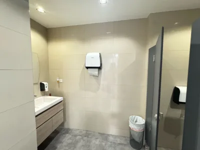 ALQUILER OFICINA  AMOBLADA CALLE 50 (DV) — imagen 9 de 10