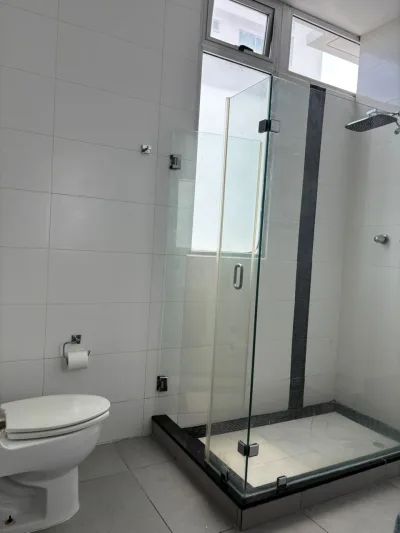 ALQUILER APARTAMENTO AMOBLADO PH ELEMENT AVENIDA BALBOA | 2 RECÁMARAS | VISTA AL MAR — imagen 6 de 10