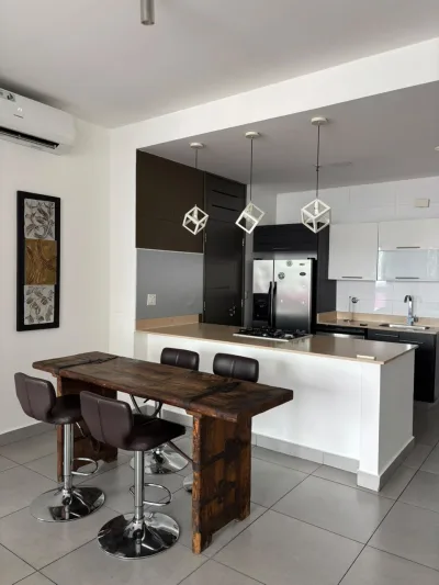 ALQUILER APARTAMENTO AMOBLADO PH ELEMENT AVENIDA BALBOA | 2 RECÁMARAS | VISTA AL MAR — imagen 4 de 10