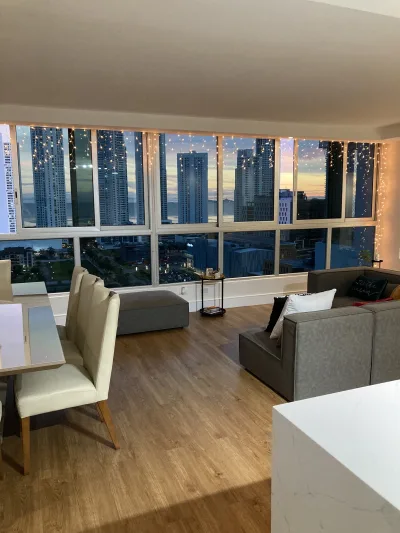 Apartamento remodelado en PH Soho Tower – Costa del Este — imagen 2 de 6