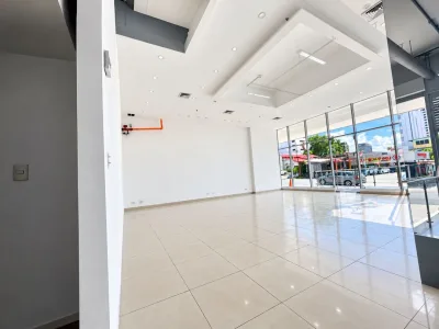 ALQUILER DE LOCAL COMERCIAL EN SAN FRANCISCO (DV) — imagen 1 de 10