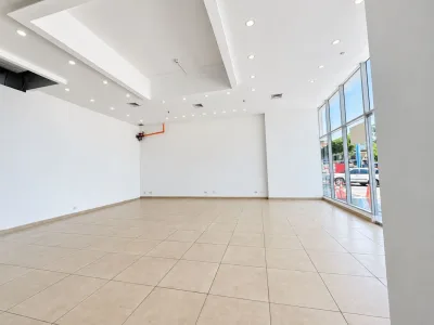 ALQUILER DE LOCAL COMERCIAL EN SAN FRANCISCO (DV) — imagen 6 de 10