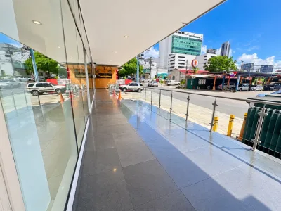 ALQUILER DE LOCAL COMERCIAL EN SAN FRANCISCO (DV) — imagen 8 de 10