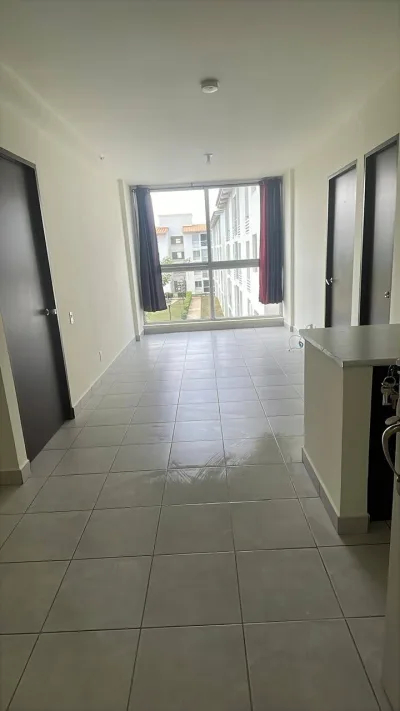 🏡 ¡Alquila o compra tu nuevo hogar! Apartamento con piscina, seguridad 24/7 y supermercado — imagen 4 de 10