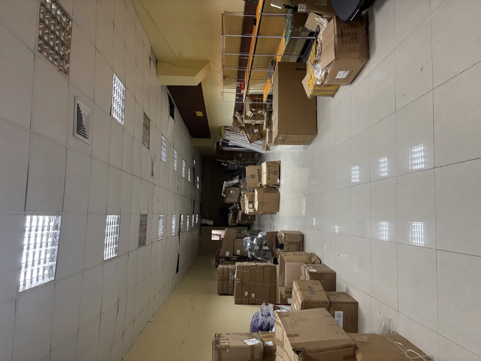 Alquiler de Local Comercial de 120 m² en El Dorado, Panamá — imagen 1 de 2