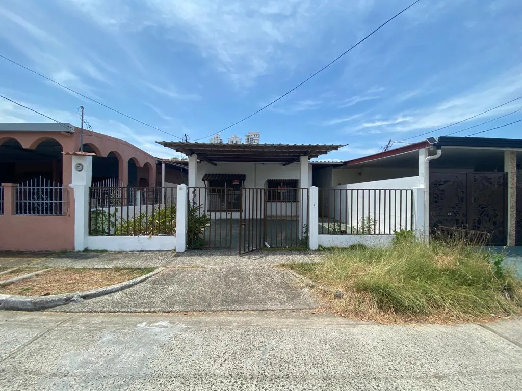 CASA EN ALQUILER , CAMPO LIMBERG — imagen 1 de 10