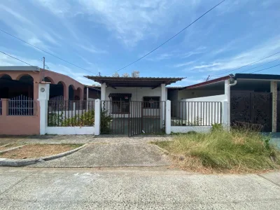 CASA EN ALQUILER , CAMPO LIMBERG — imagen 1 de 10