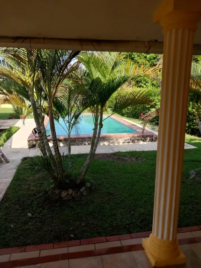 Casa Amoblada con Piscina Privada en El Celaje, Chame, Panamá — imagen 3 de 10