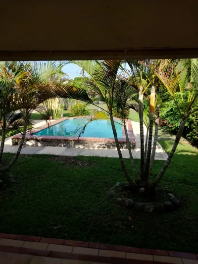 Casa Amoblada con Piscina Privada en El Celaje, Chame, Panamá — imagen 2 de 10