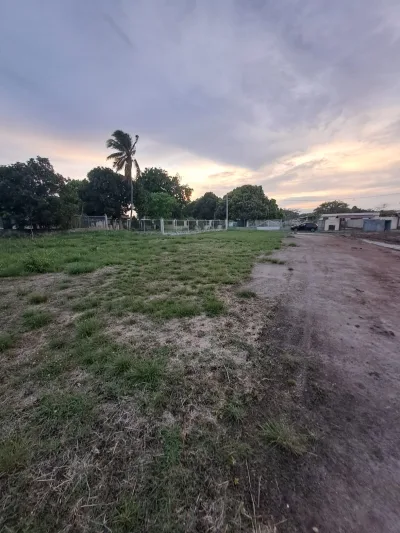 Venta de lote — imagen 3 de 5