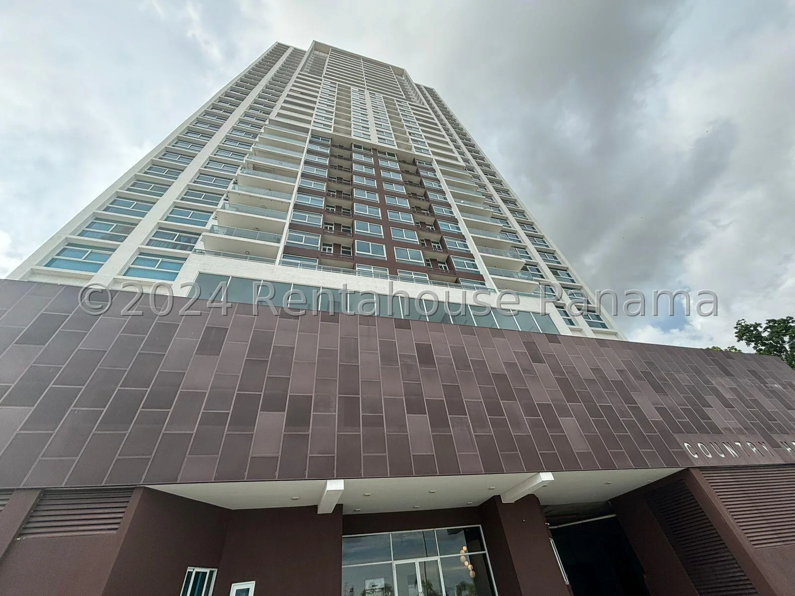 Alquiler de Apartamento en Altos de Panama Ph Country Height KF — imagen 1 de 10