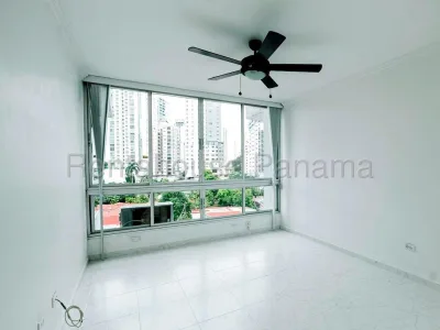 Alquiler de Apartamento en Coco del Mar Ph St Angelo KF — imagen 2 de 10