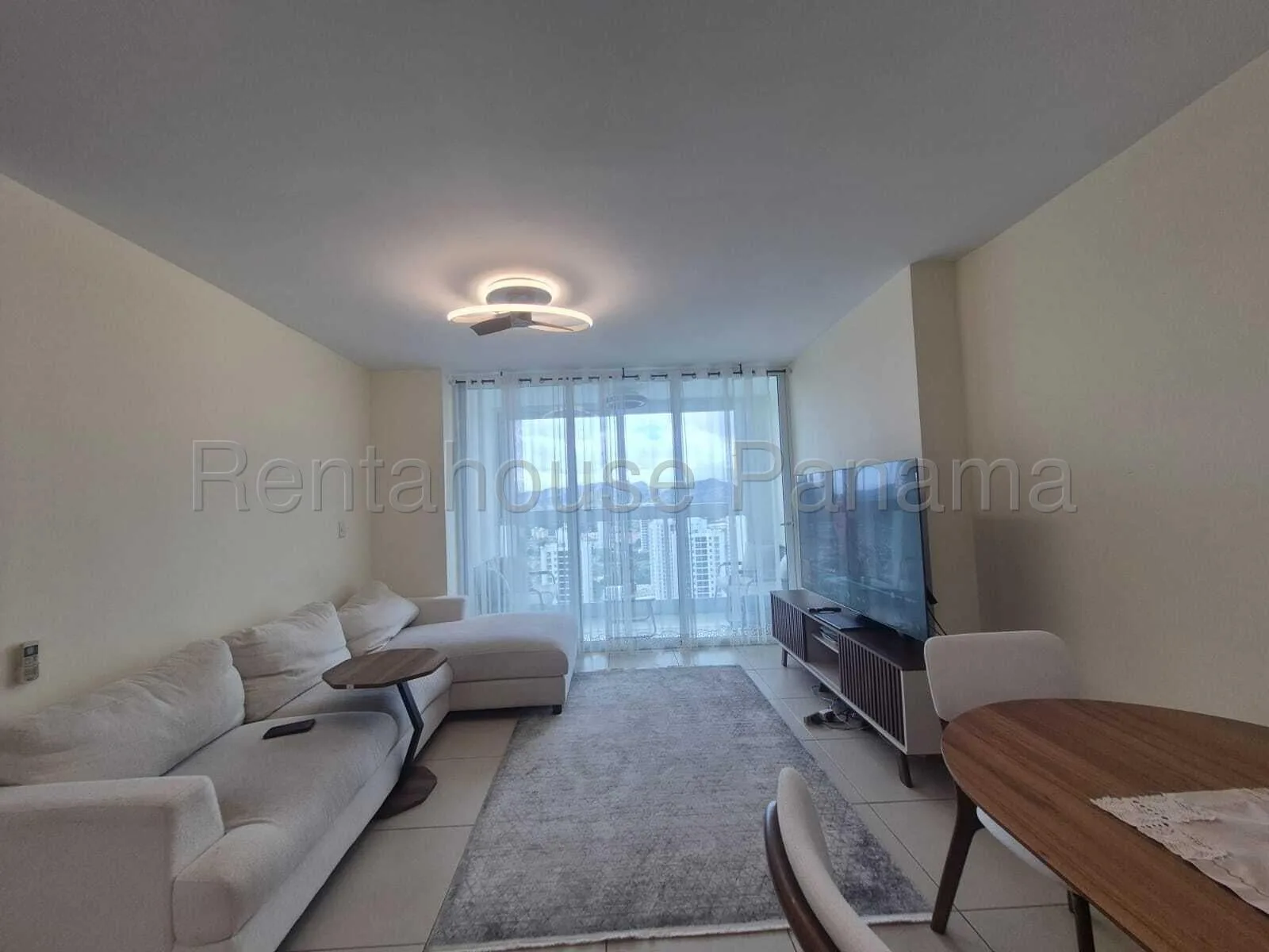 Venta de Apartamento en Condado del Rey Ph Kings Park KF — imagen 1 de 10