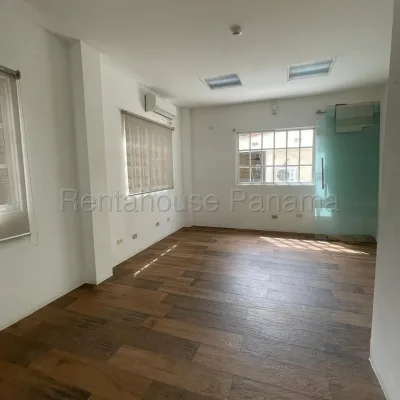 Alquiler de Casa Comercial en Clayton Ph KF — imagen 6 de 10