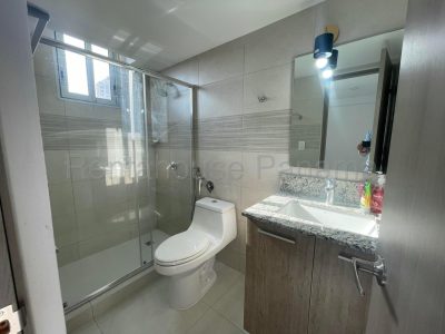 Apartamento de 79 m² en Greenwood — imagen 4 de 10