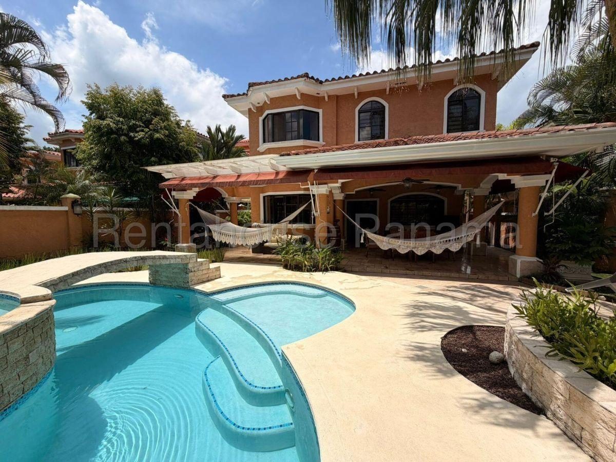 Alquiler Casa Amoblada Clayton 26vtl8985 — imagen 1 de 5