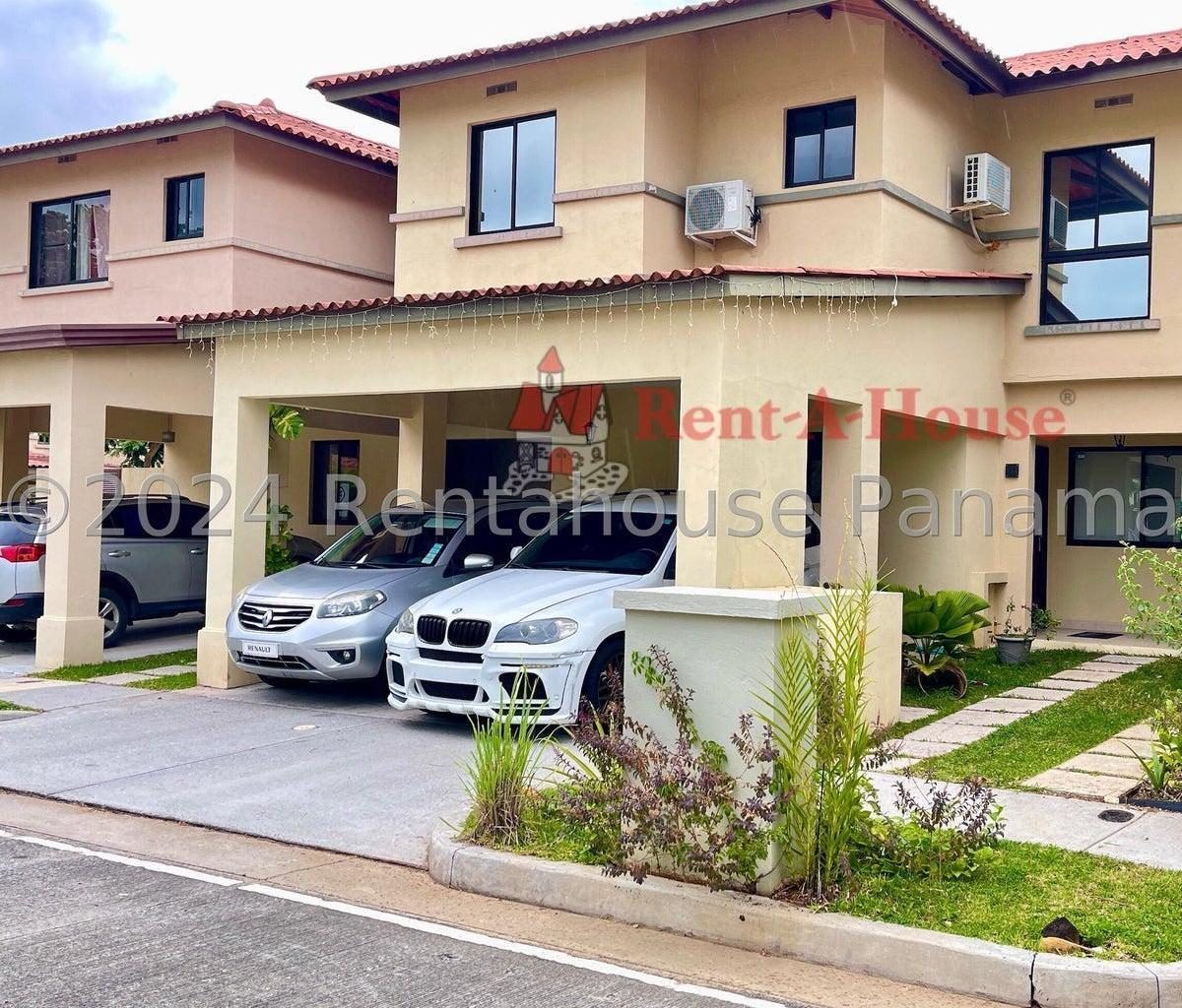 Venta de Casa en Woodland, Panama Pacifico — imagen 1 de 5