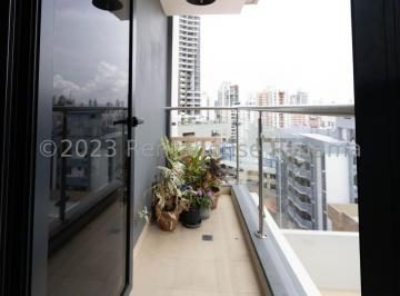 Alquiler de Apartamento en Bellavista — imagen 1 de 4